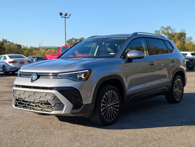 2025 Volkswagen Taos SE