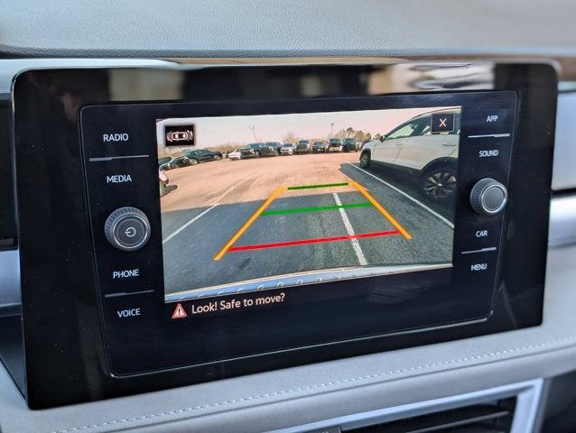 2025 Volkswagen Taos SE