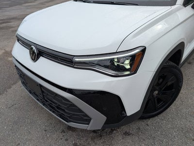 2025 Volkswagen Taos SE