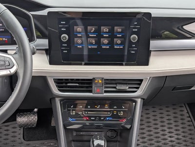 2025 Volkswagen Taos SE