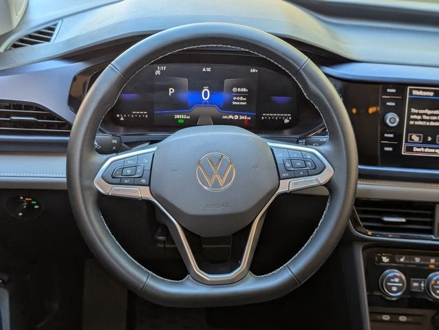 2024 Volkswagen Taos SE