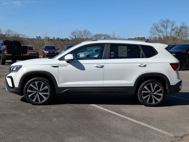 2024 Volkswagen Taos SE