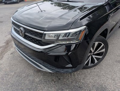 2024 Volkswagen Taos SE