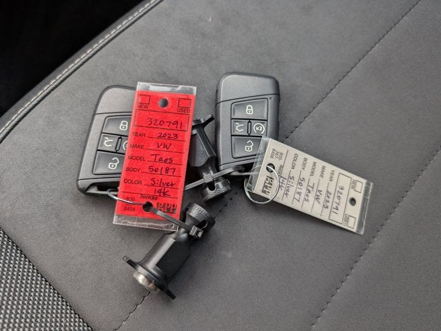 2023 Volkswagen Taos SE