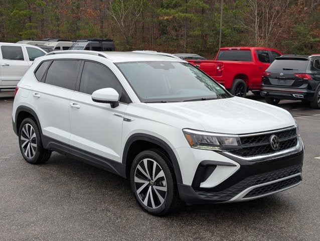 2024 Volkswagen Taos SE