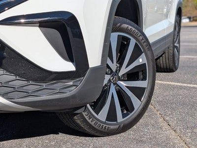 2024 Volkswagen Taos SE