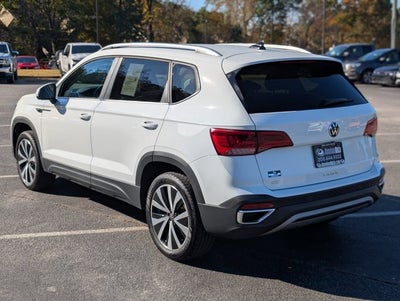 2024 Volkswagen Taos SE