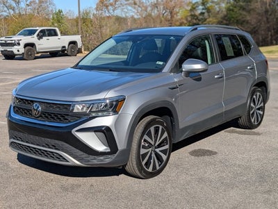 2024 Volkswagen Taos SE