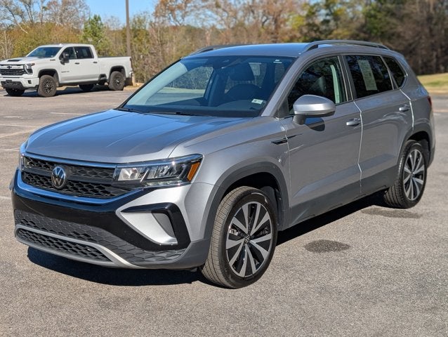 2024 Volkswagen Taos SE