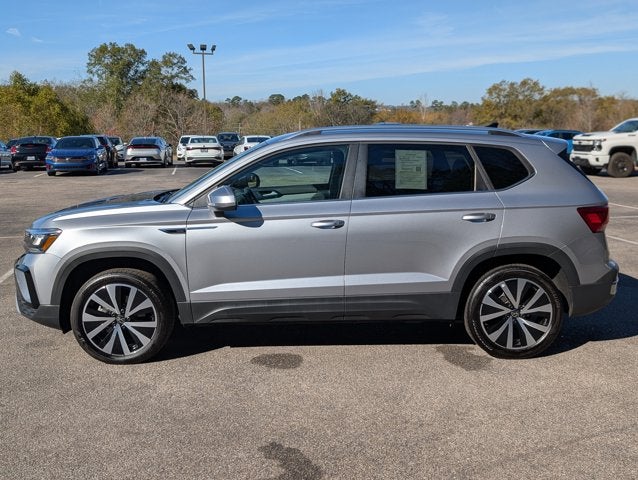 2024 Volkswagen Taos SE
