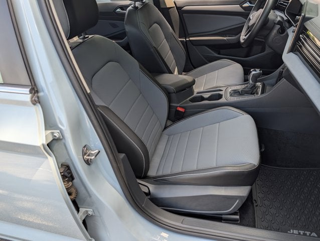 2025 Volkswagen Jetta SE