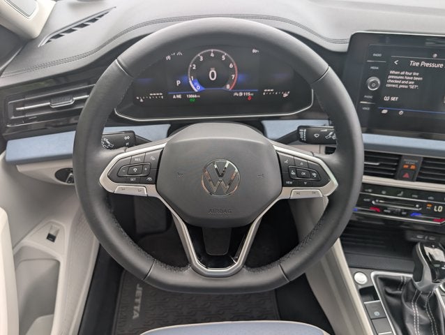 2025 Volkswagen Jetta SE