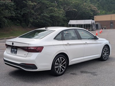 2025 Volkswagen Jetta SE