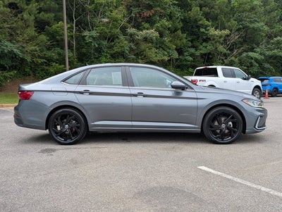 2025 Volkswagen Jetta SE
