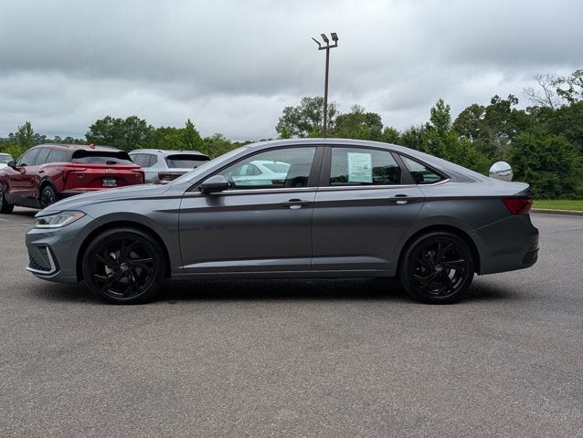 2025 Volkswagen Jetta SE