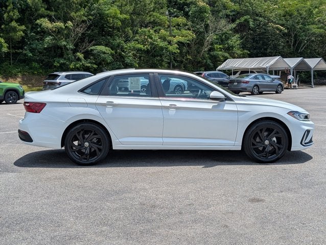 2025 Volkswagen Jetta SE