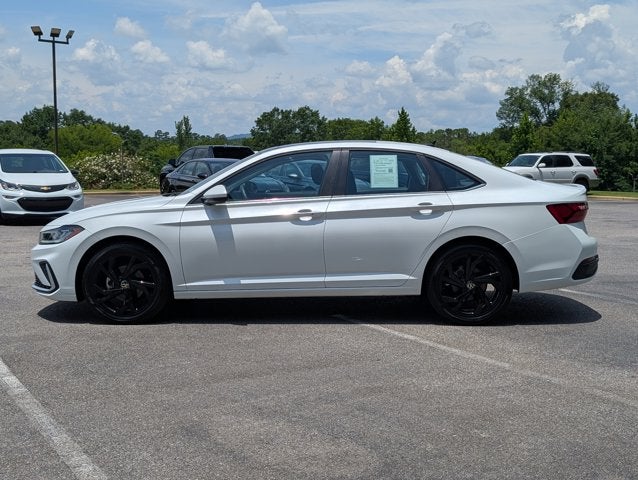 2025 Volkswagen Jetta SE