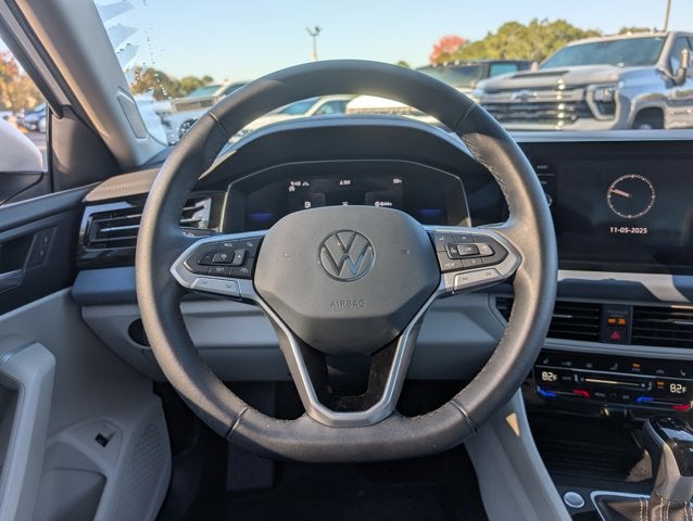 2025 Volkswagen Jetta SE