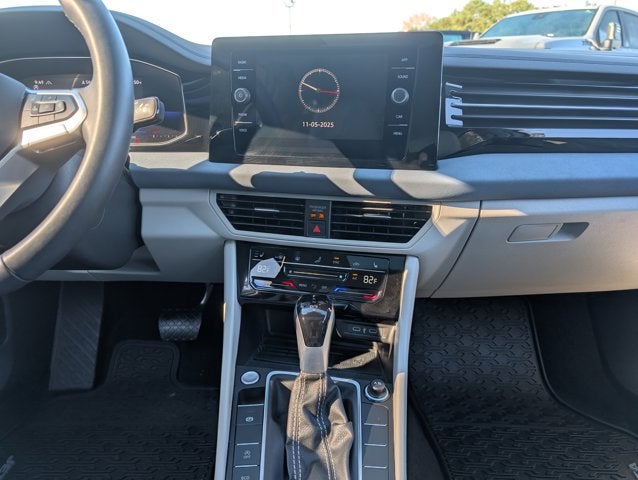 2025 Volkswagen Jetta SE