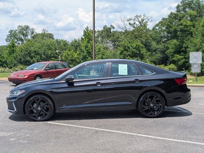 2025 Volkswagen Jetta SE