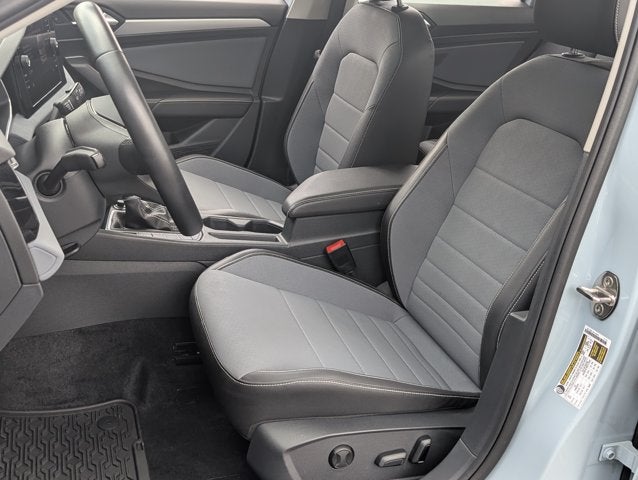 2025 Volkswagen Jetta SE
