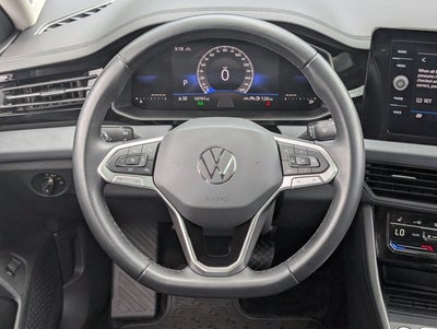 2025 Volkswagen Jetta SE