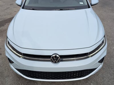 2025 Volkswagen Jetta SE