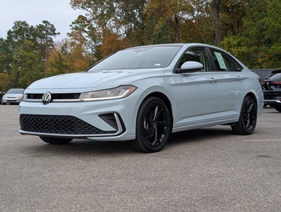 2025 Volkswagen Jetta SE