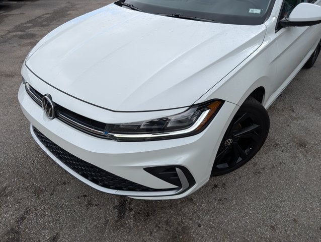 2025 Volkswagen Jetta SE
