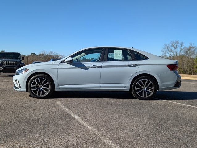 2025 Volkswagen Jetta SE