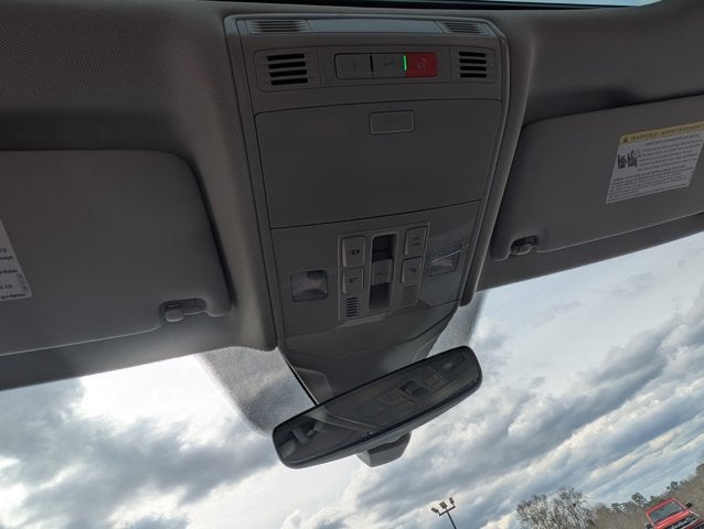 2025 Volkswagen Jetta SEL