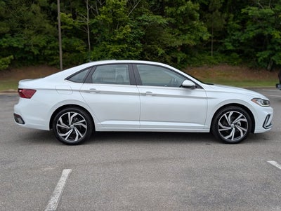 2025 Volkswagen Jetta SEL