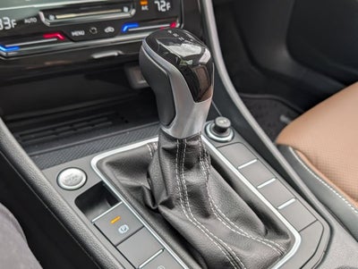 2025 Volkswagen Jetta SEL