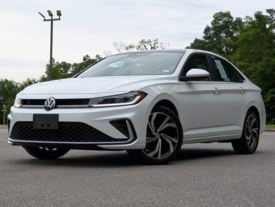 2025 Volkswagen Jetta SEL