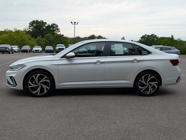 2025 Volkswagen Jetta SEL