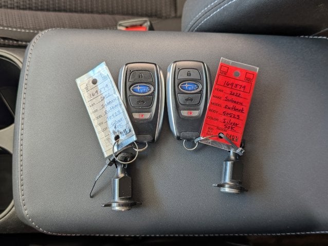 2022 Subaru Outback Premium
