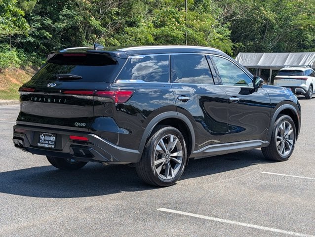 2025 INFINITI QX60 LUXE