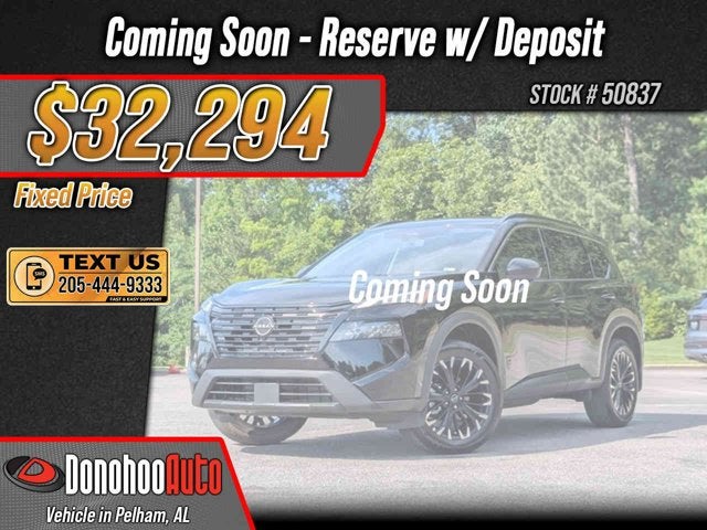 2026 Nissan Rogue Dark Armor's photo