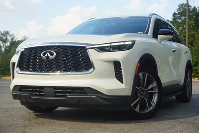 2022 INFINITI QX60 LUXE