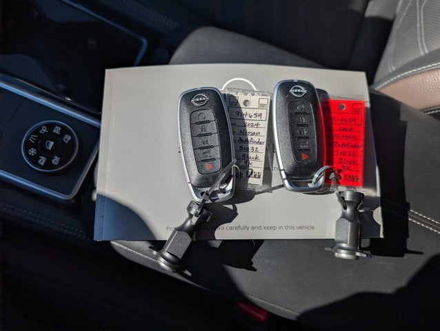 2024 Nissan Pathfinder Platinum