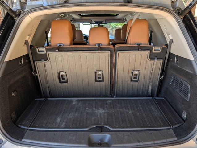 2025 Nissan Pathfinder Platinum