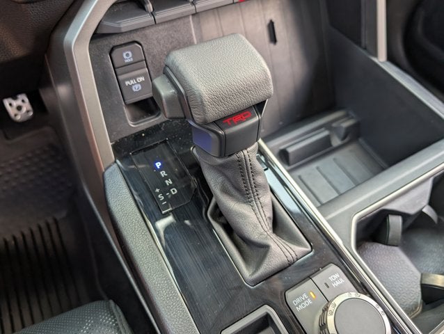2024 Toyota Tundra 4WD SR5
