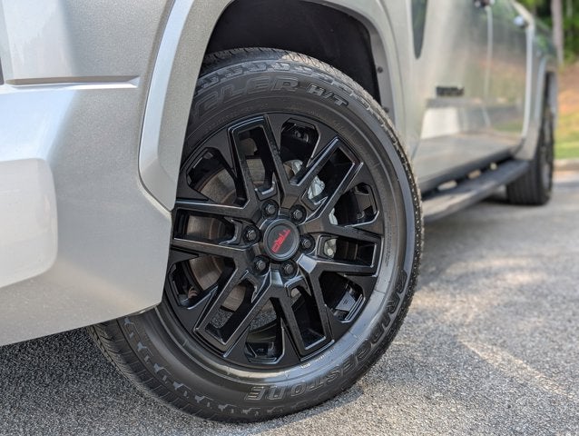 2024 Toyota Tundra 4WD SR5