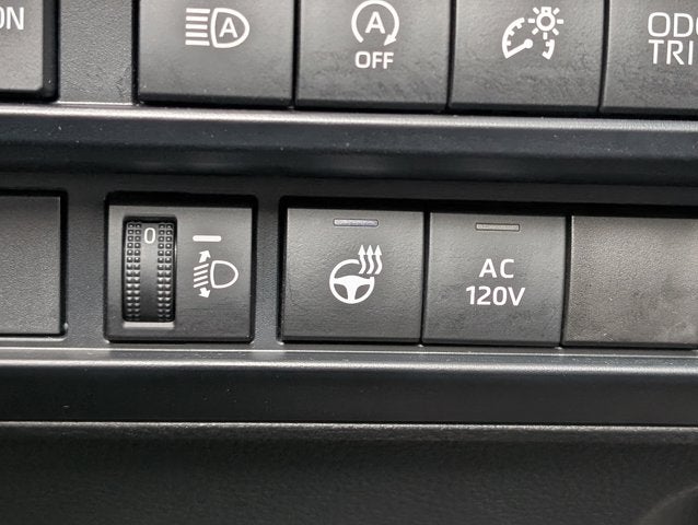 2023 Toyota Tundra 4WD SR5