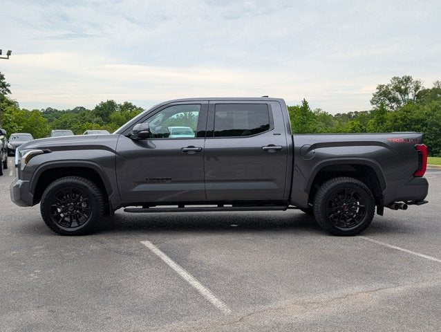2023 Toyota Tundra 4WD SR5