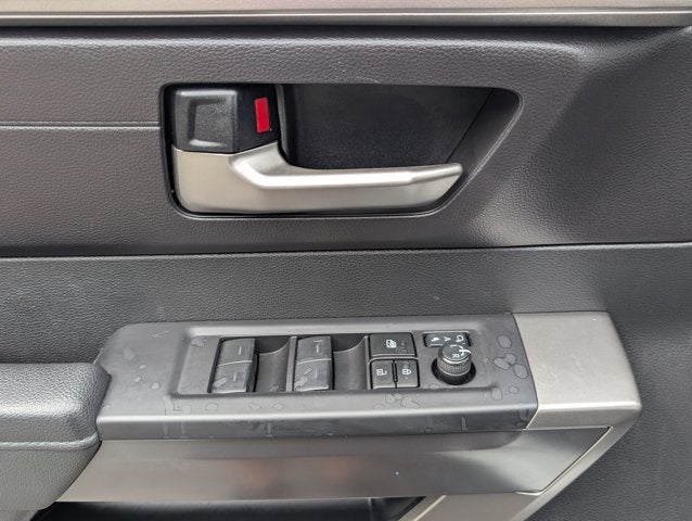 2023 Toyota Tundra 4WD SR5