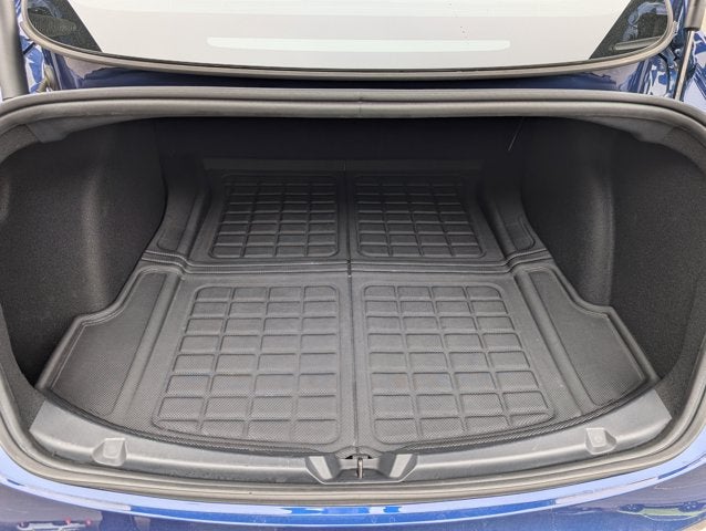 2023 Tesla Model 3 RWD