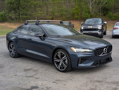 2022 Volvo S60 Recharge Plug-In Hybrid R-Design
