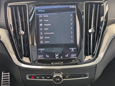 2022 Volvo S60 Recharge Plug-In Hybrid R-Design