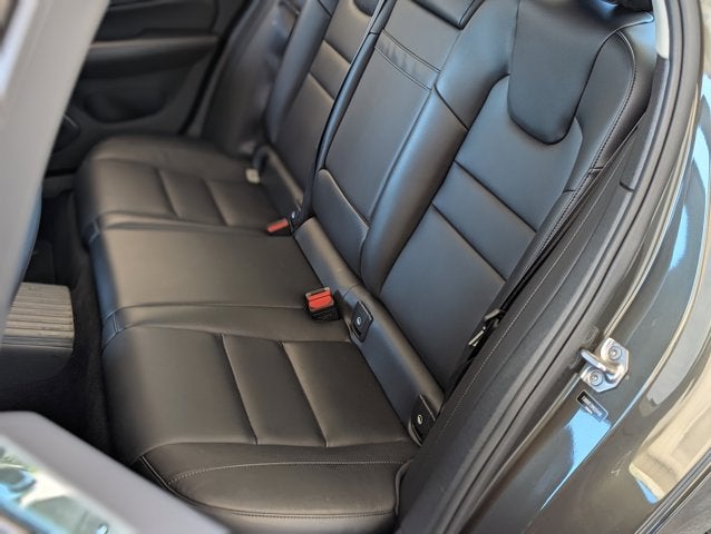 2021 Volvo S60 R-Design Expression